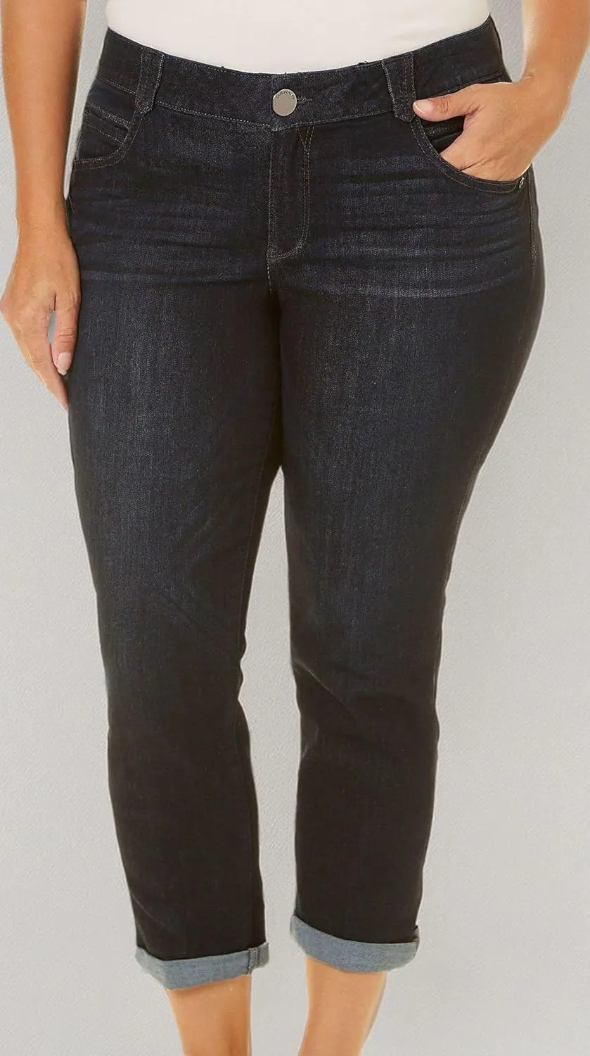 Democracy Women's Plus Size Ab Solution Crop