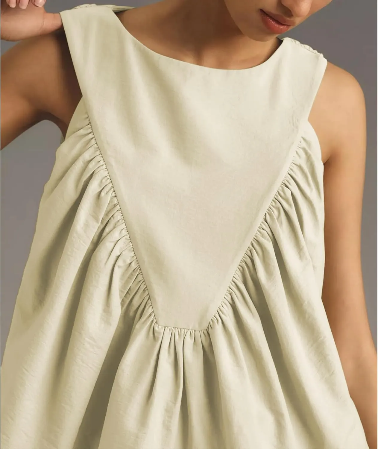 Hixiaohe Shirred Swing Tank Tops for Women Fashion Flowy Sleeveless Shirts Casual Crew Neck Blouse Loose Fit Ruffled Tops