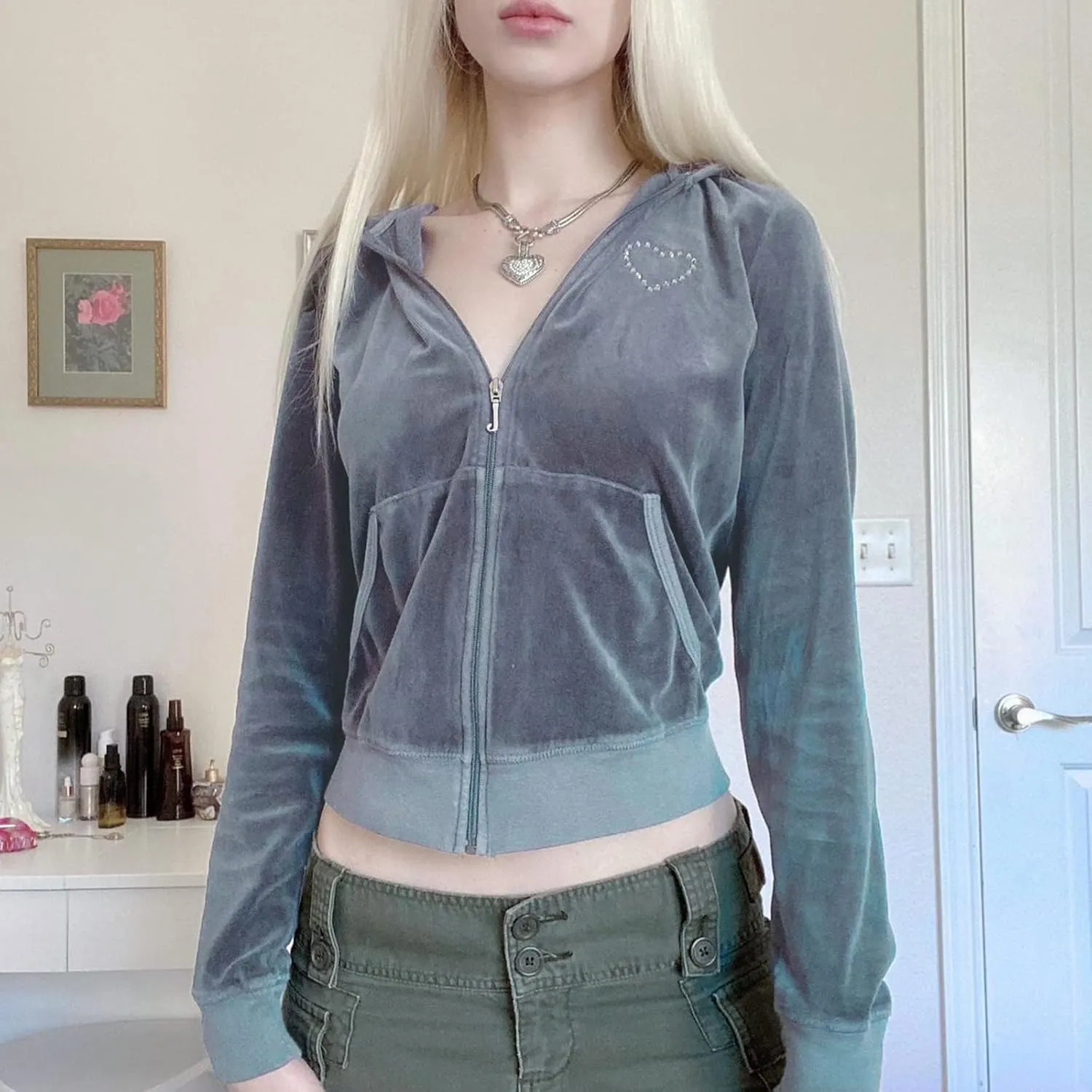 KMBANGI Zip Up Crop Hoodies for Women Vintage Velvet Hooded Pullover Y2k Slim Fit Sweatshirt Jacket with Pockets