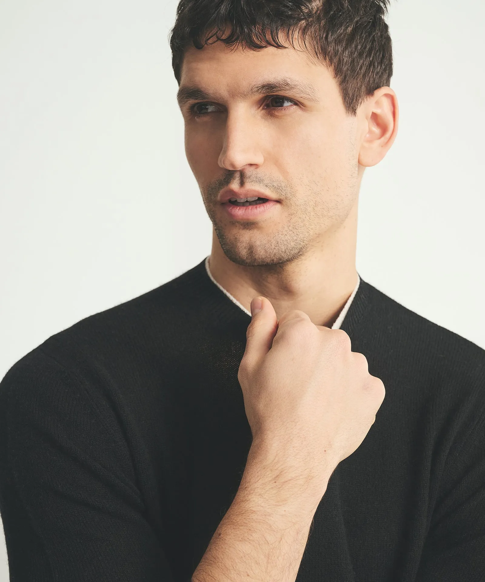 Lightweight Cashmere Contrast Trim Crewneck Sweater