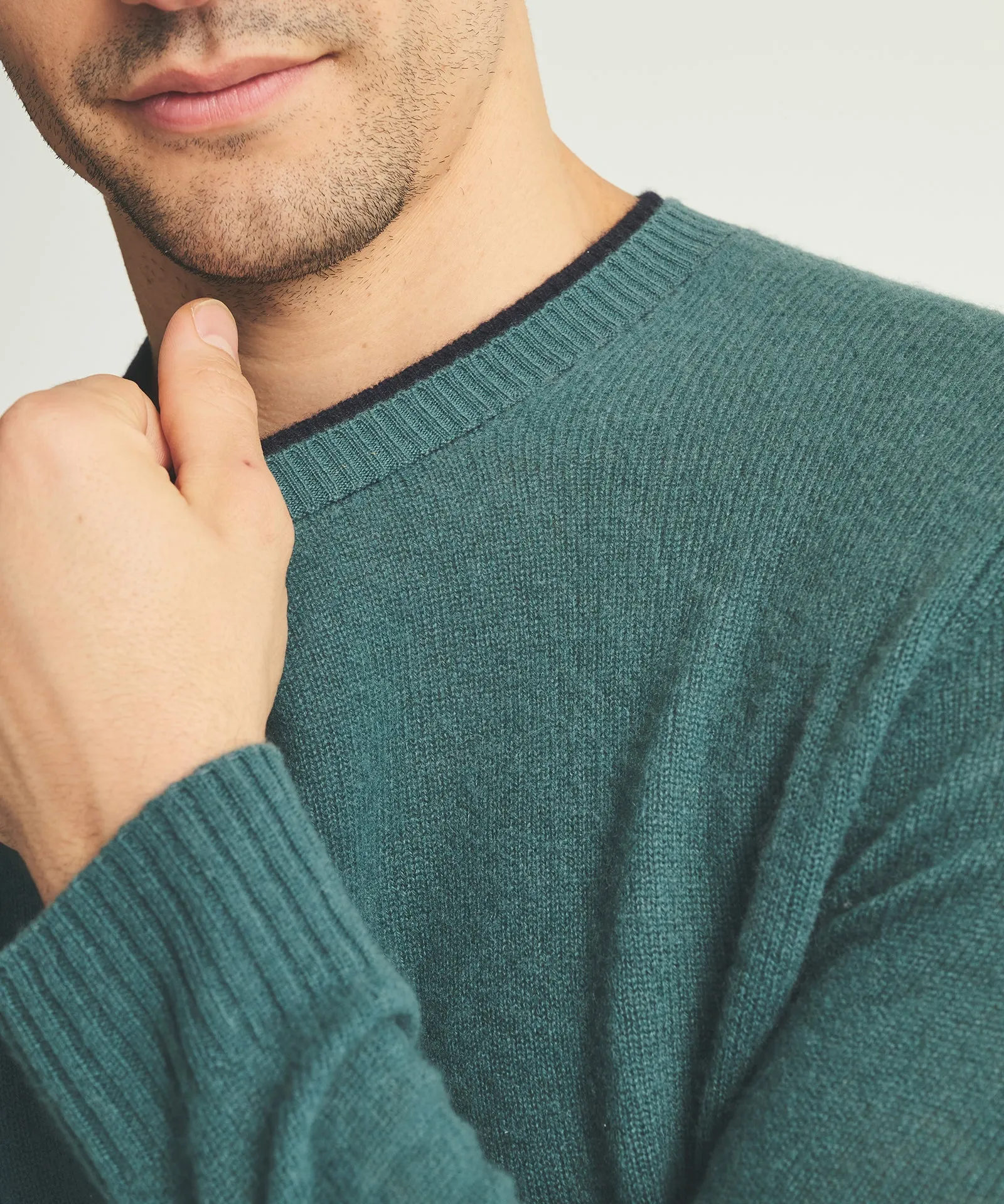 Lightweight Cashmere Contrast Trim Crewneck Sweater