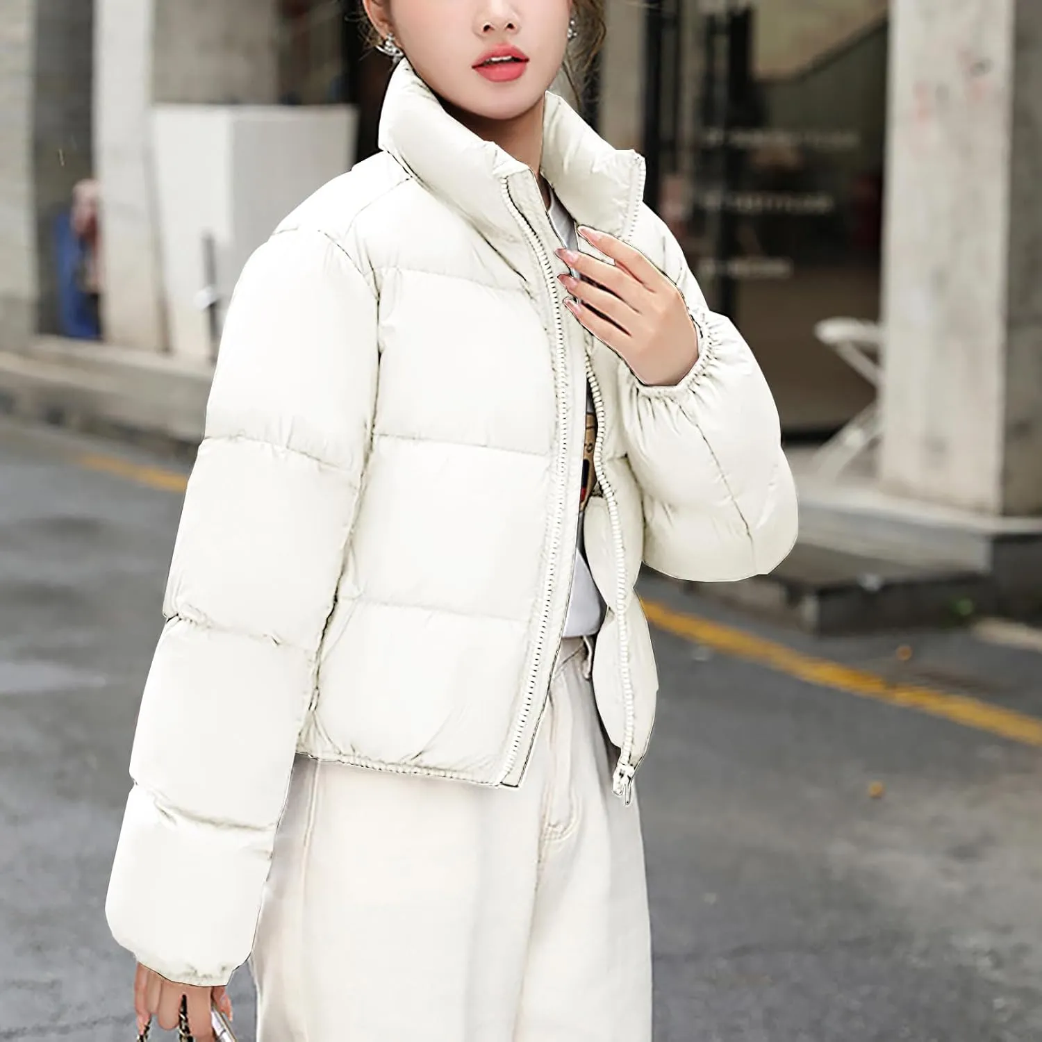Women's Quilted Puffer Jacket Warm Cotton Padded Down Coat Winter Full Zip Stand Collar Short Pockets Bubble Outerwear